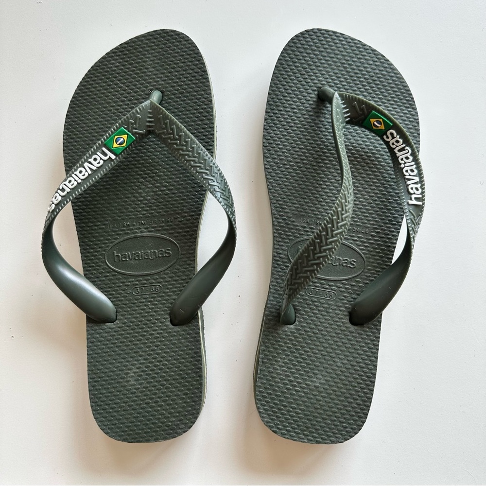 HAVAIANAS olive green sandals